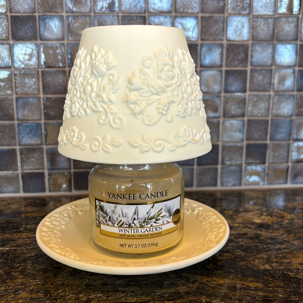 Yankee Candle company 3 piece porcelain decor